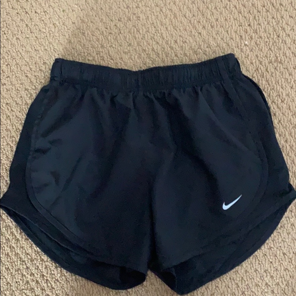 Nike dry tempo shorts